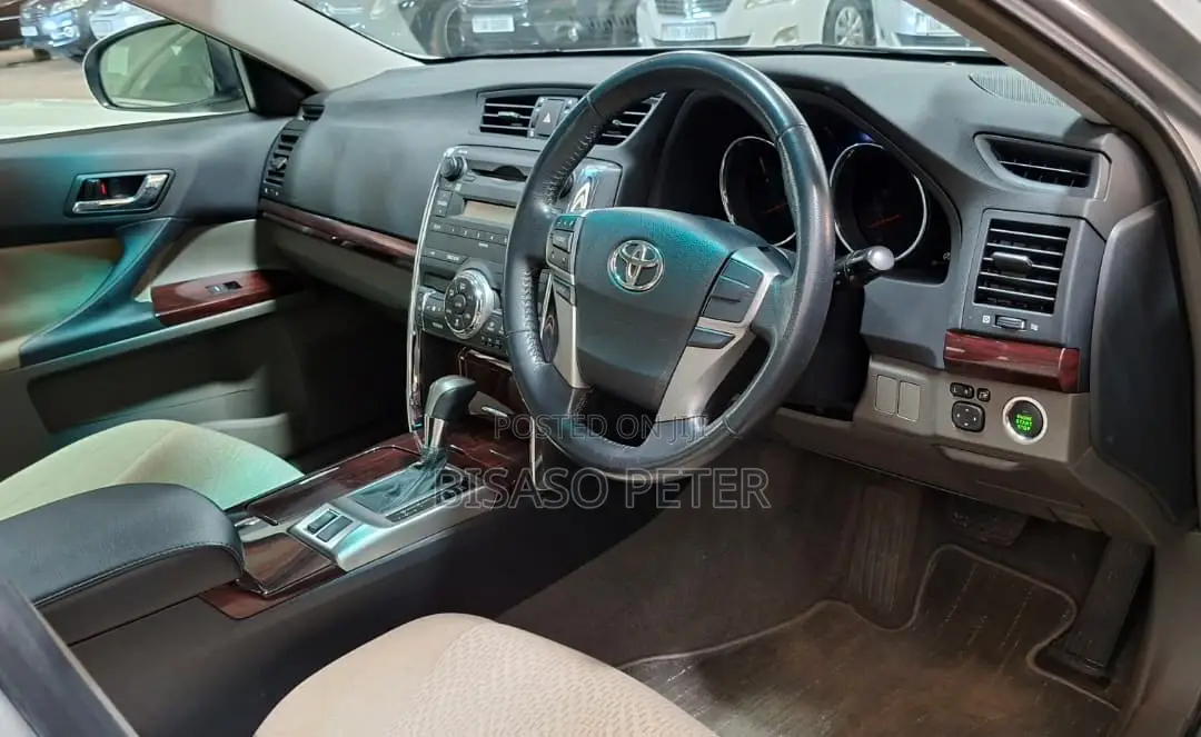 Toyota Mark X 2011 Gray