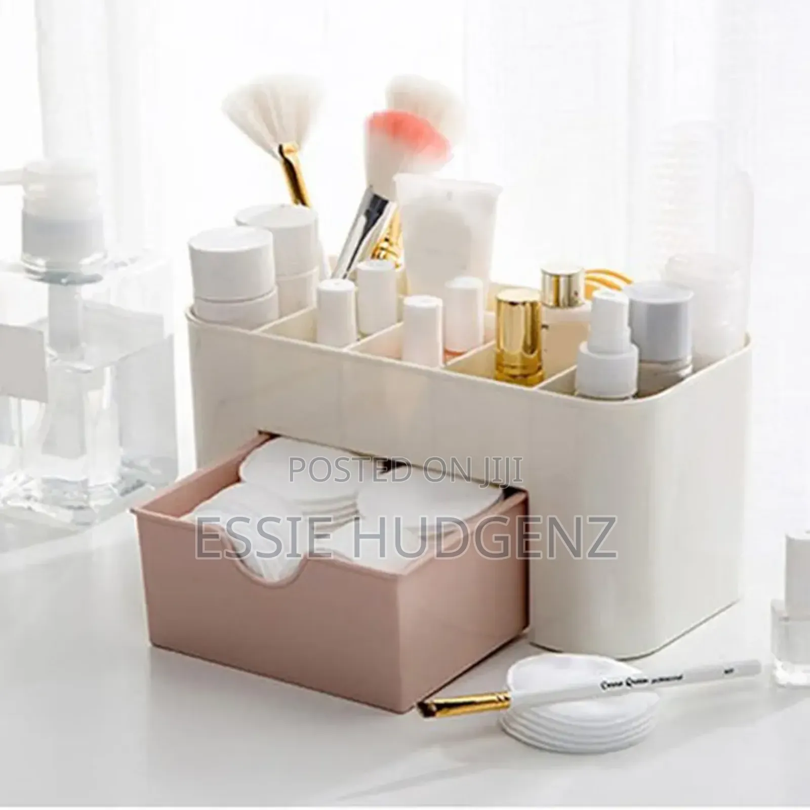 Mini Make Up Storage Box