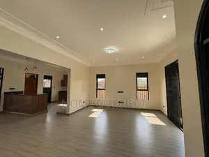 4bdrm Bungalow in Najjera 2, Central Division for sale