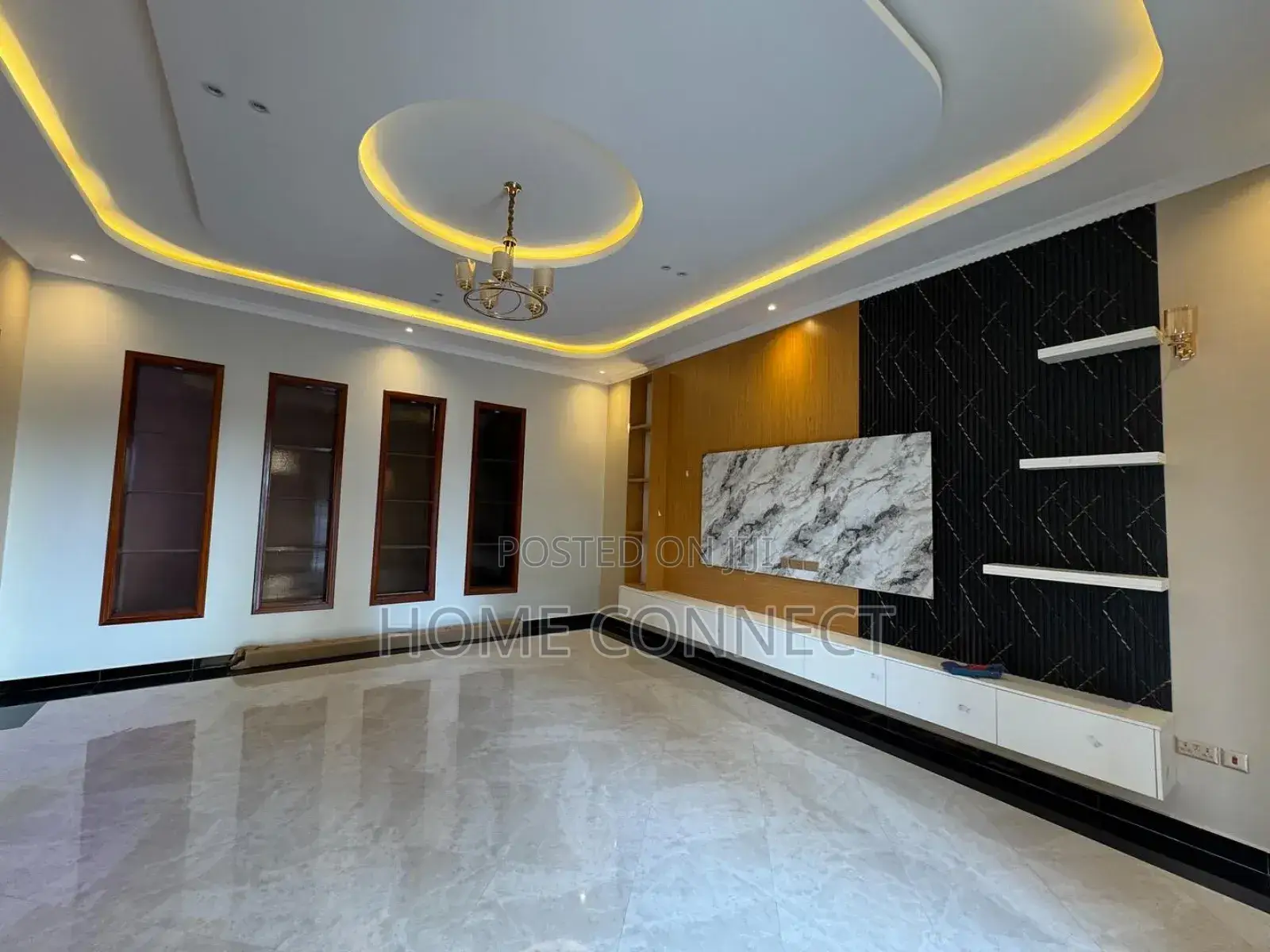 4bdrm Bungalow in Bwebajja Akright, Central Division for sale