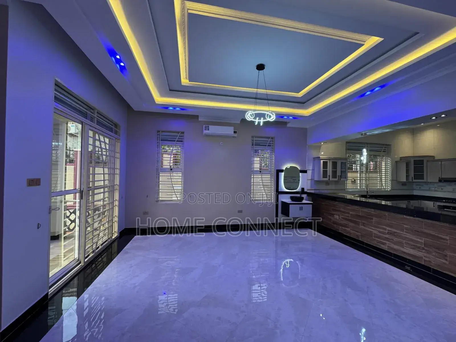 4bdrm Bungalow in Bwebajja Akright, Central Division for sale