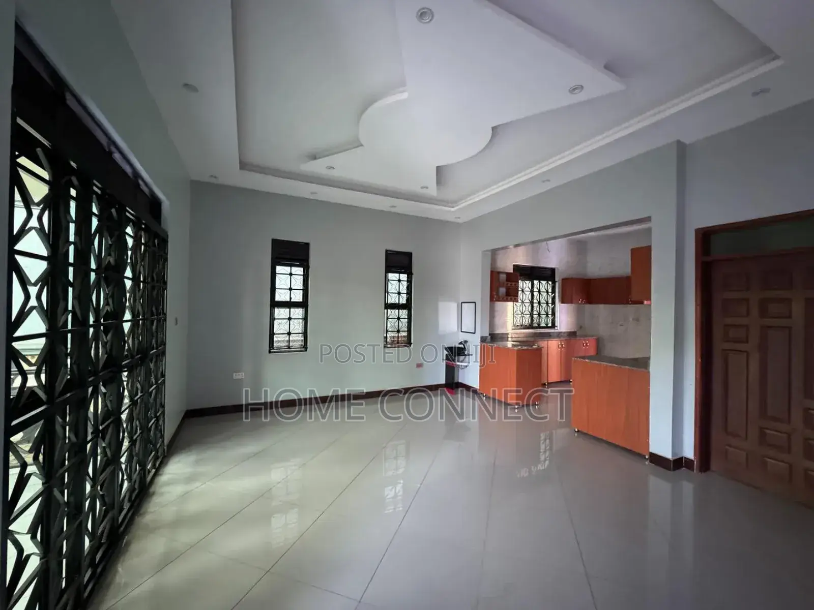 4bdrm Bungalow in Bwebajja, Central Division for sale