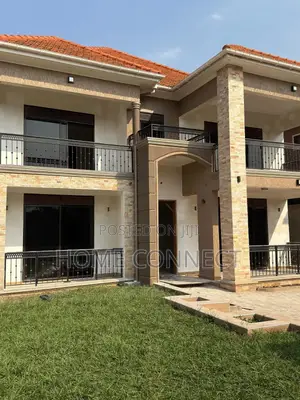 5bdrm Duplex in Buwate, Central Division for sale