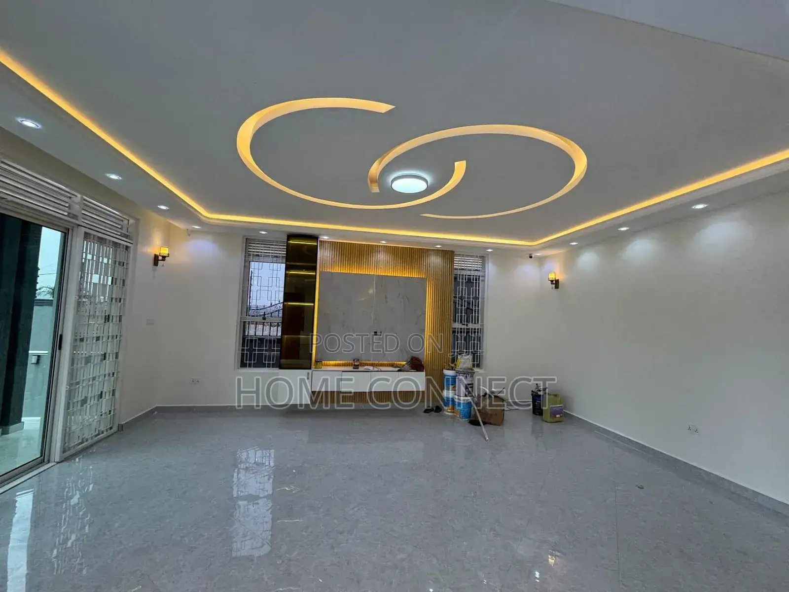 5bdrm Duplex in Kyanja, Central Division for sale