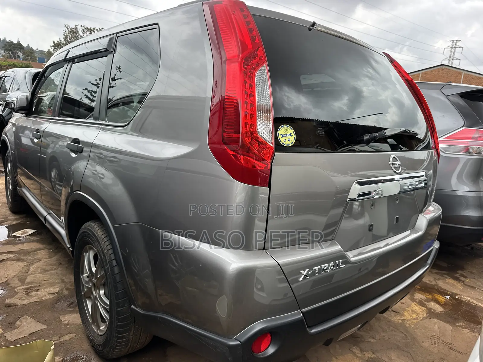 Nissan X-Trail 2.0 Petrol AWD 2013 Gray