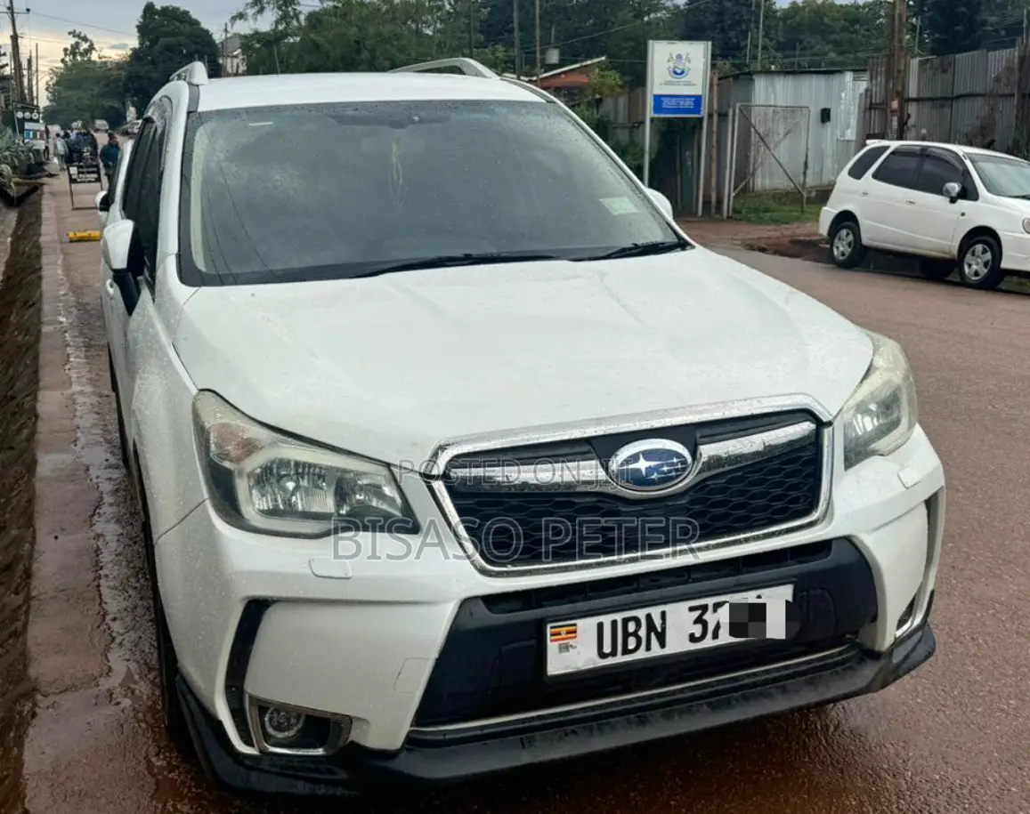 Subaru Forester 2.0XT Premium 4dr SUV AWD (2.0L 4cyl Turbo CVT) 2015