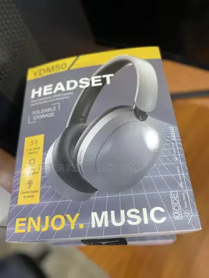 Wireless Bluetooth Headphones With Option Plug in Jack Cable 3.5mm,