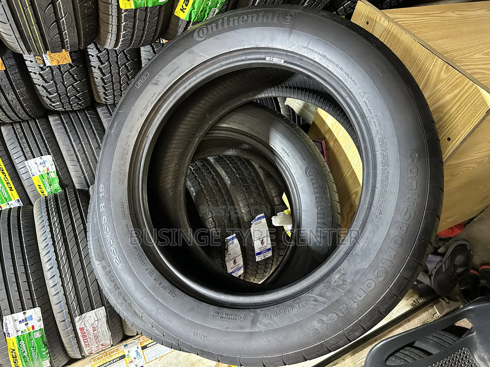 255/55r19 Continental Tires Good Condition From Japan