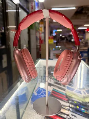 Apple Airpods Max Wireless Over-Ear Headphones.