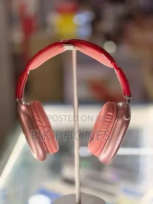 Apple Airpods Max Wireless Over-Ear Headphones.