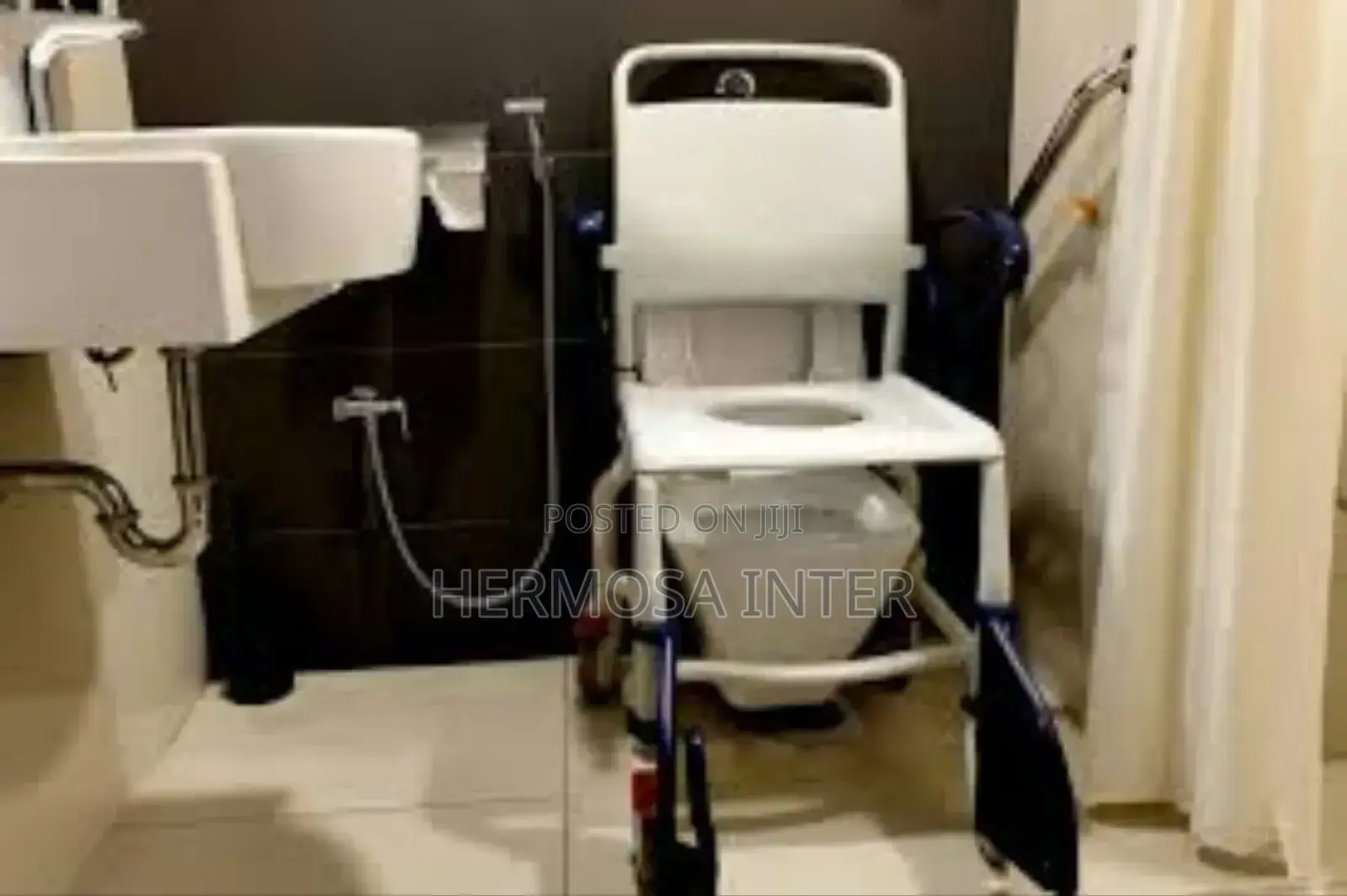 Toilet Seat, Complete Set, Free Delivery