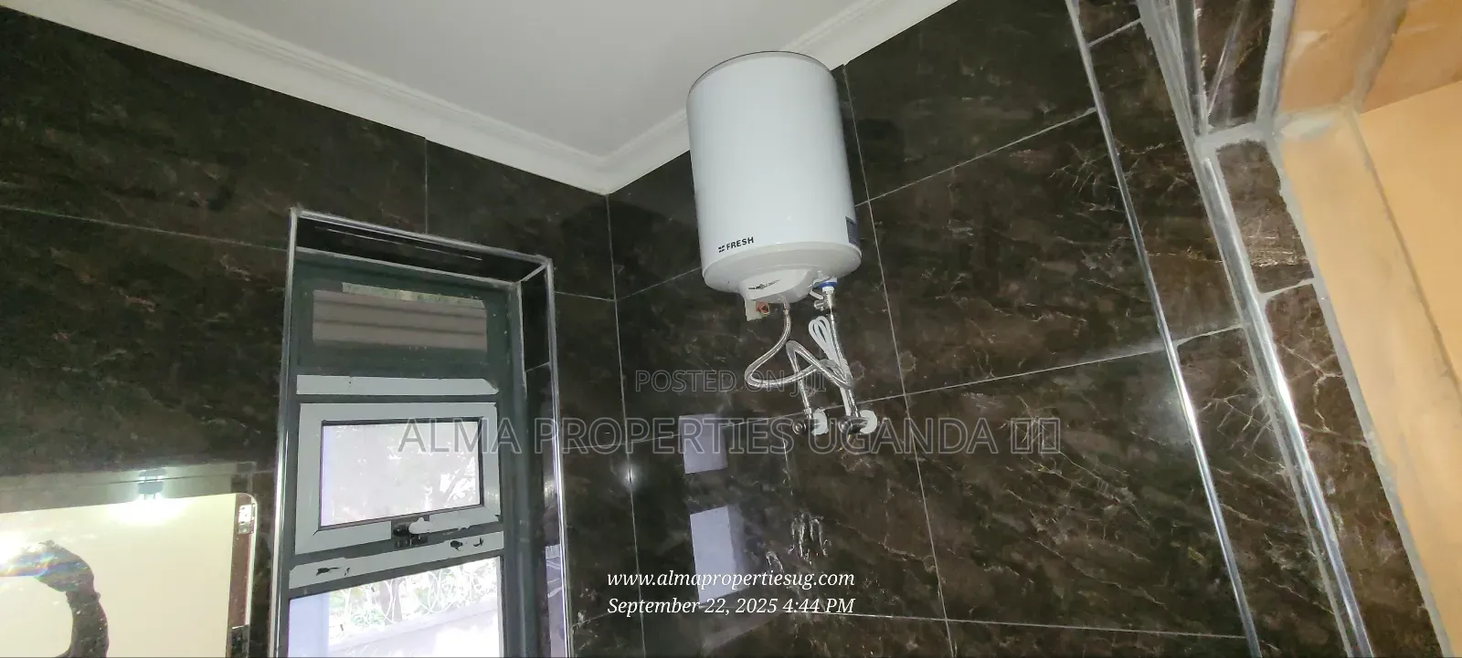 3bdrm Apartment in M.E Suites, Nakawa for rent