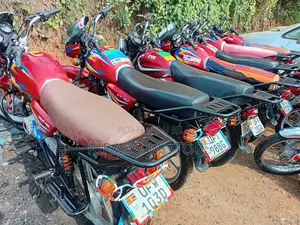 TVS HLX 125 2023 Red