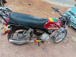 TVS XL 100 2022 Red