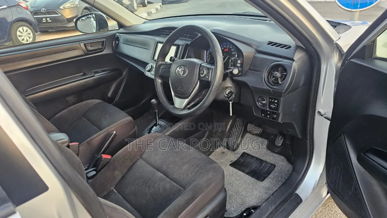 Toyota Axio 2019 Silver