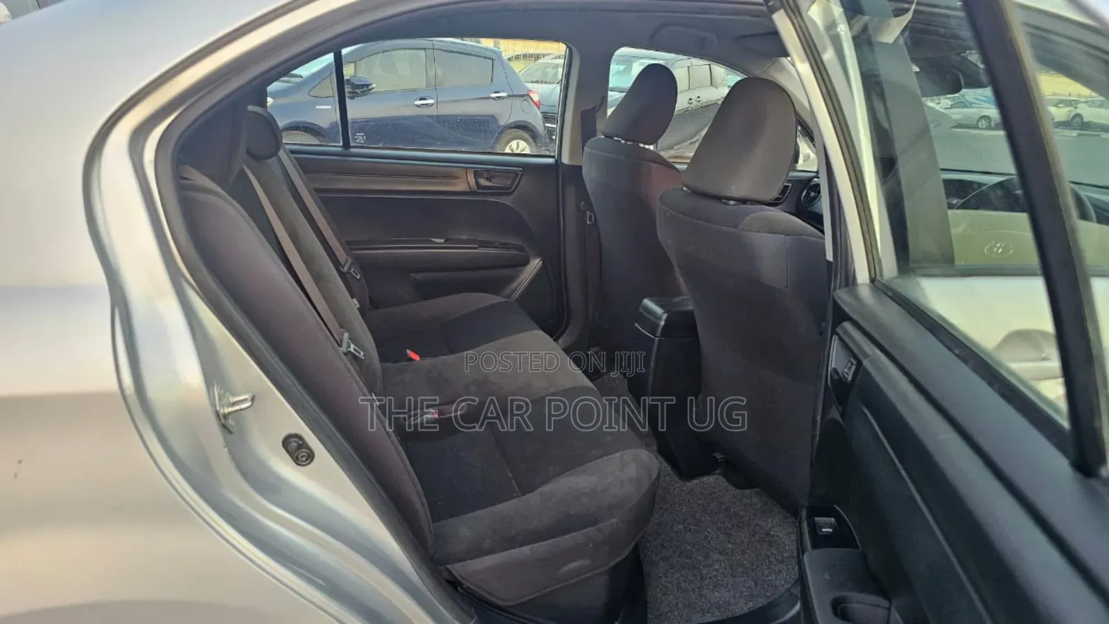 Toyota Axio 2019 Silver