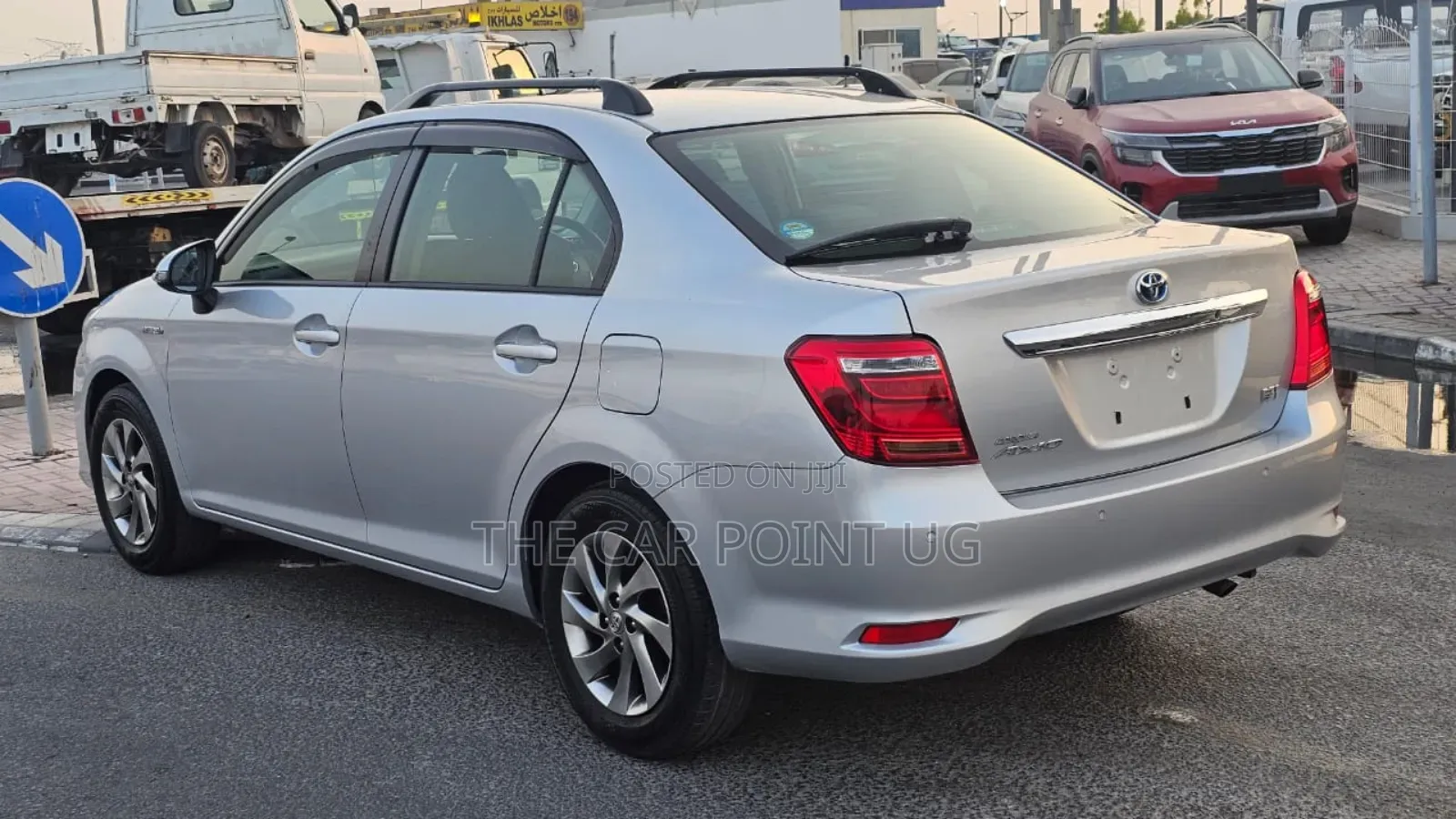 Toyota Axio 2019 Silver