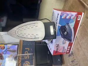 Saachi Steam Iron
