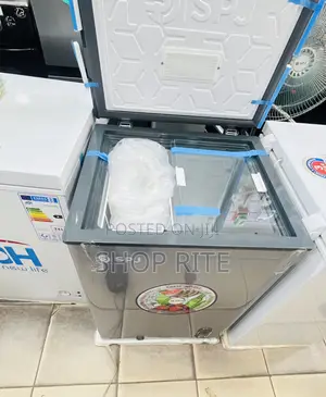 SPJ 130 Liters Chest Freezer Fast Cooling