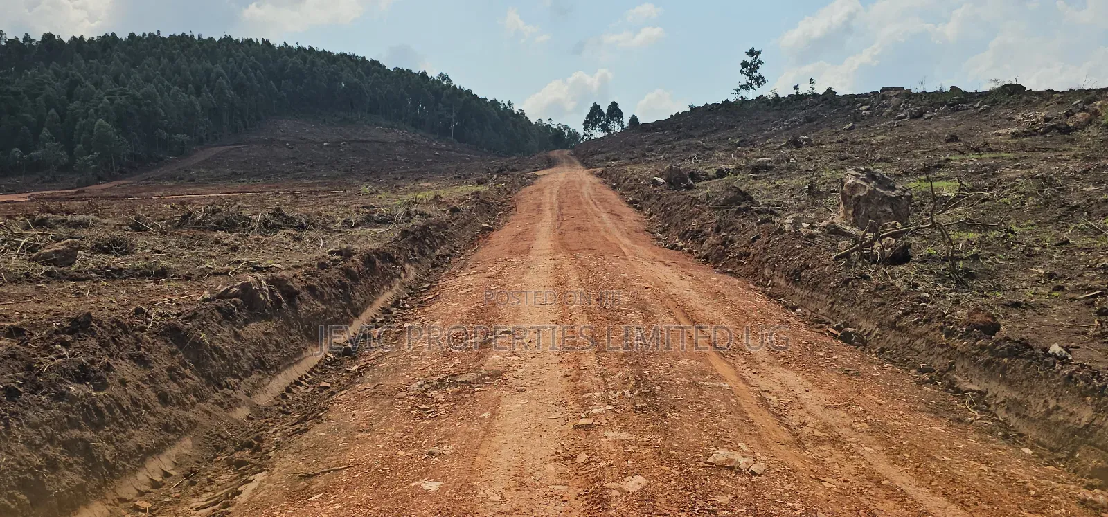 Hot Sale Plots (50×100sized) Titled at Kakiri Gobero Hoima Road