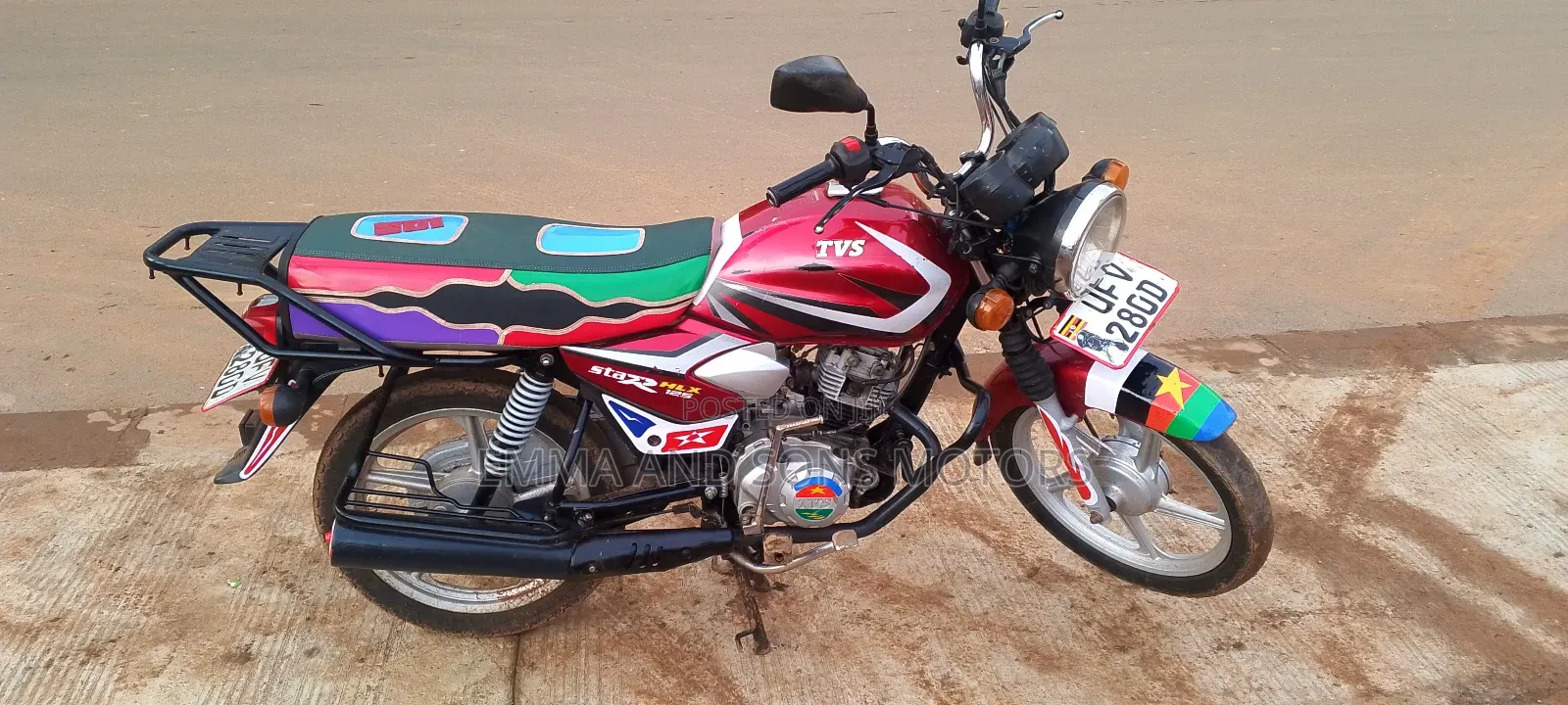TVS HLX 125 2023 Red