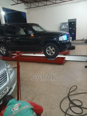 Ford Explorer Sport Trac 4x4 XLT Premium 2004 Black