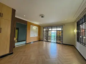 6bdrm Duplex in Muyenga Bukasa Lake, Central Division for sale