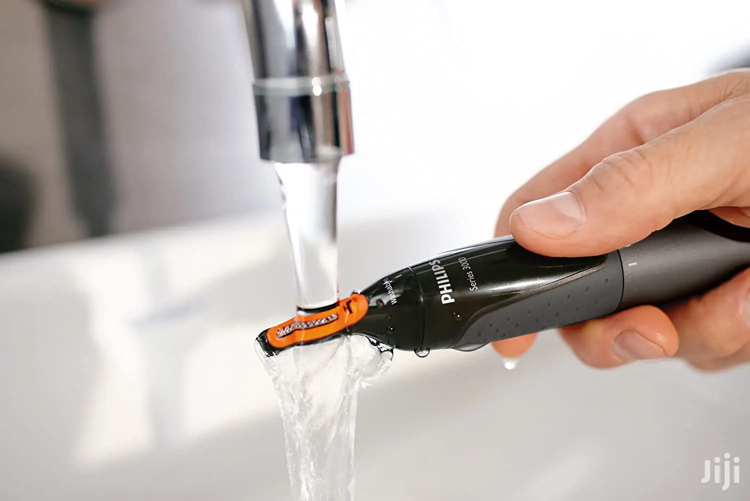 Philips Nose Hair Ear Hair And Eyebrow Trimmer Series 3000