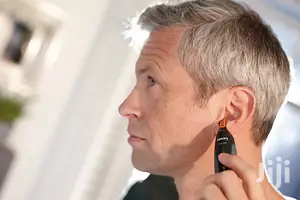 Philips Nose Hair Ear Hair And Eyebrow Trimmer Series 3000