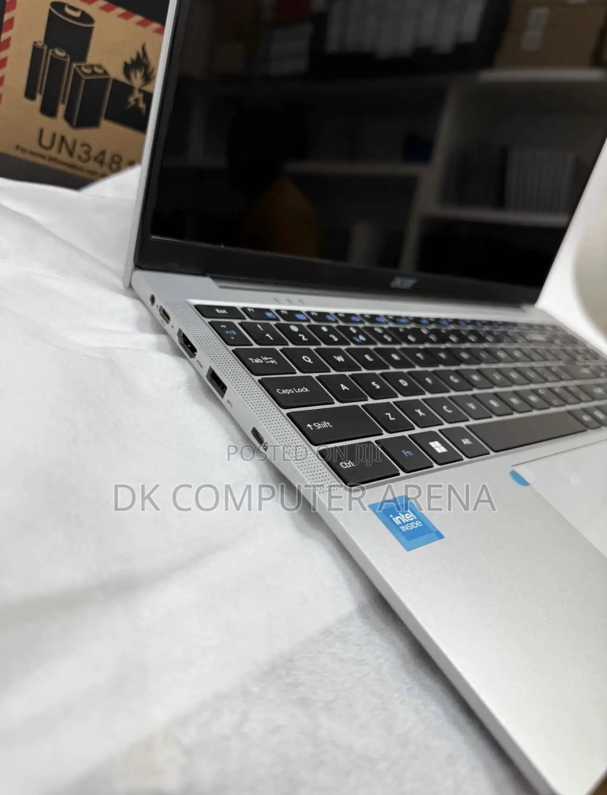 New Laptop Acer Aspire 3 8GB Intel SSD 256GB