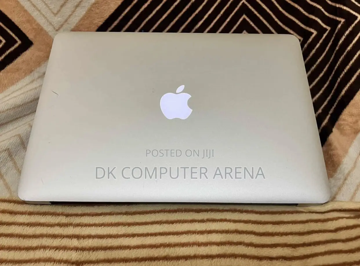 Laptop Apple MacBook Air 2015 6GB Intel Core I5 SSD 250GB