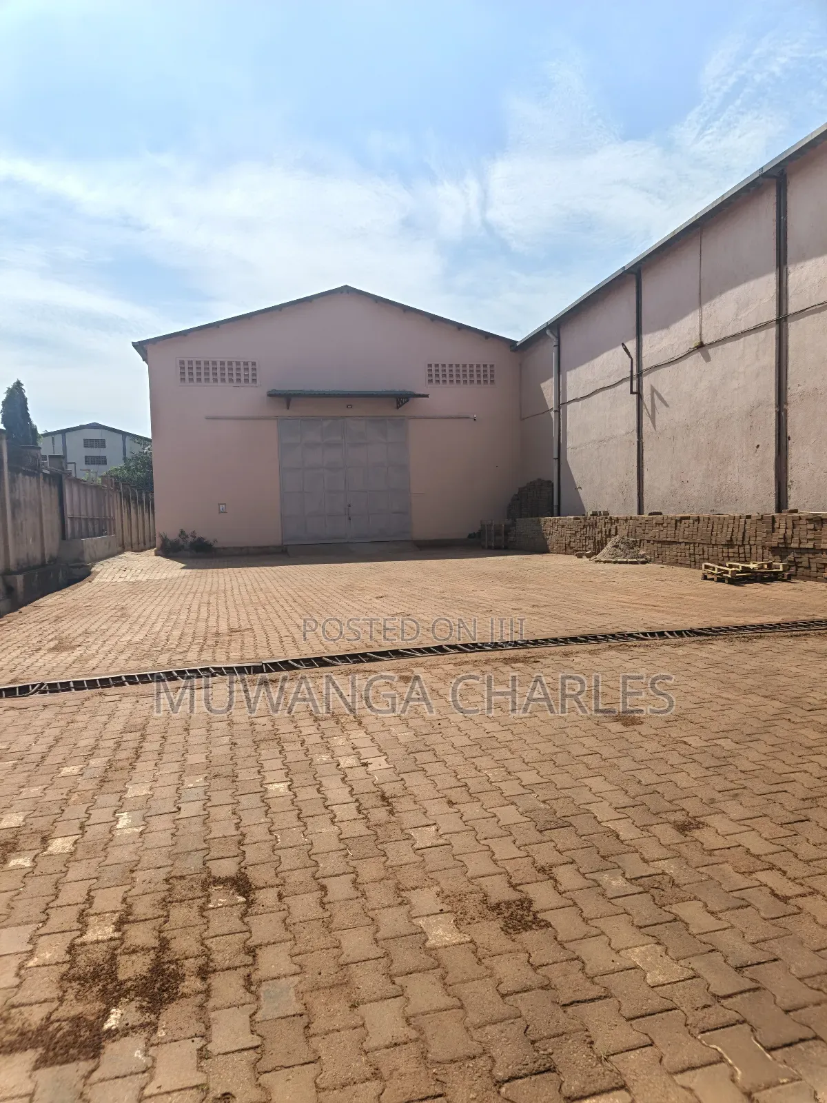 Warehouse for Rent in Luzira