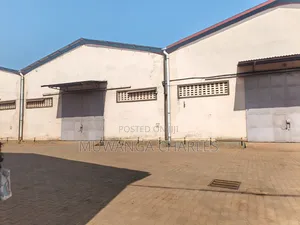 Warehouse for Rent in Luzira