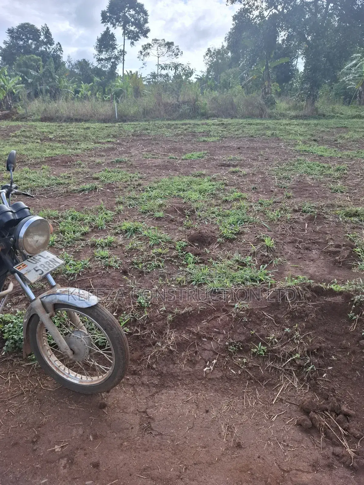 Land in Kiryowa Jandira