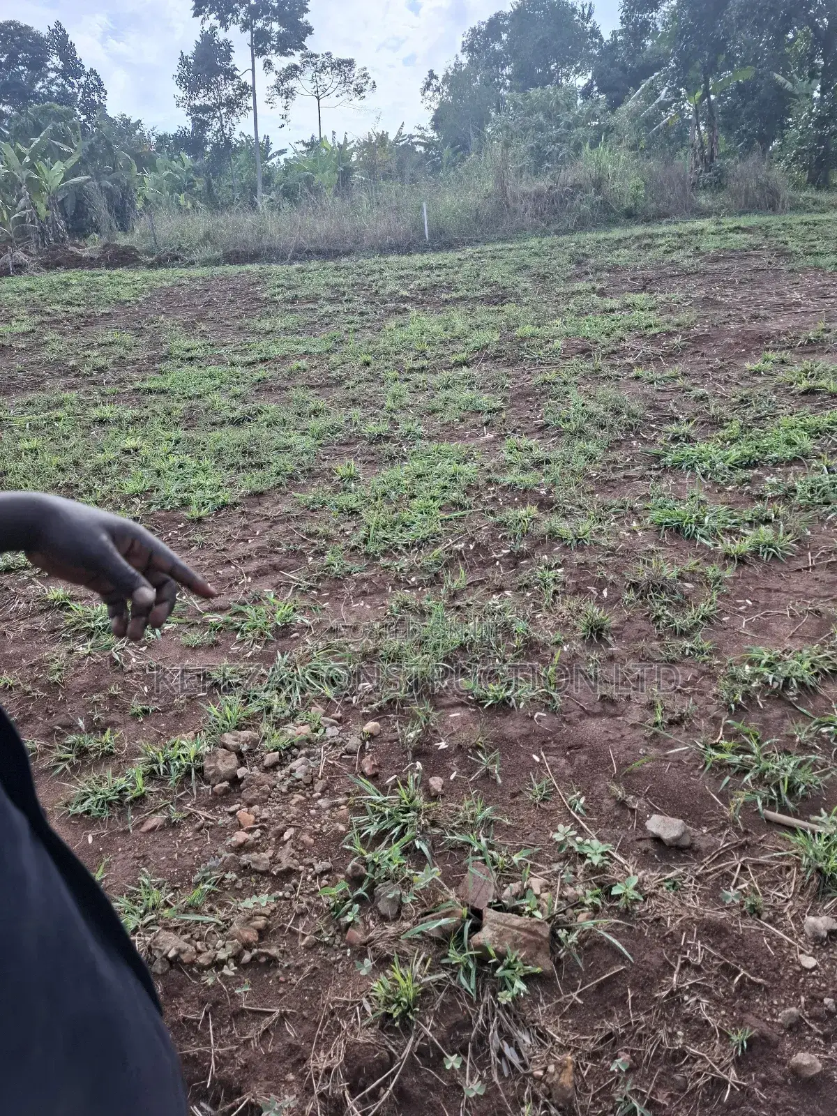 Land in Kiryowa Jandira