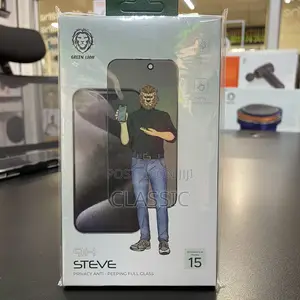 Green Lion 9h Steve Glass Screen Protector Privacy for iPhone 15