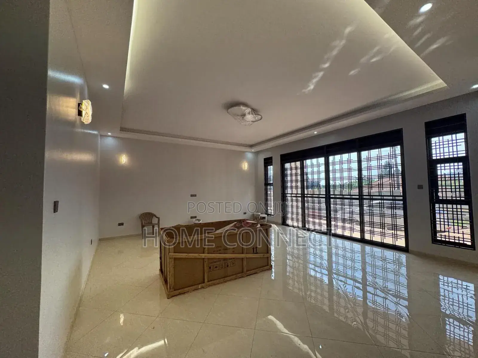 5bdrm Duplex in Buwate, Central Division for sale