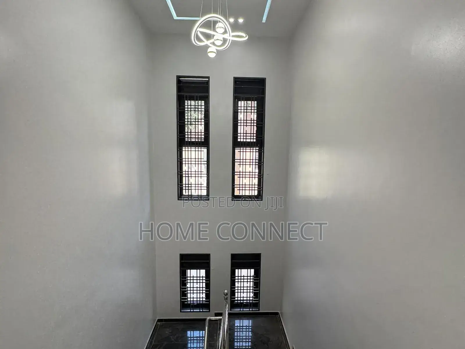 5bdrm Duplex in Buwate, Central Division for sale