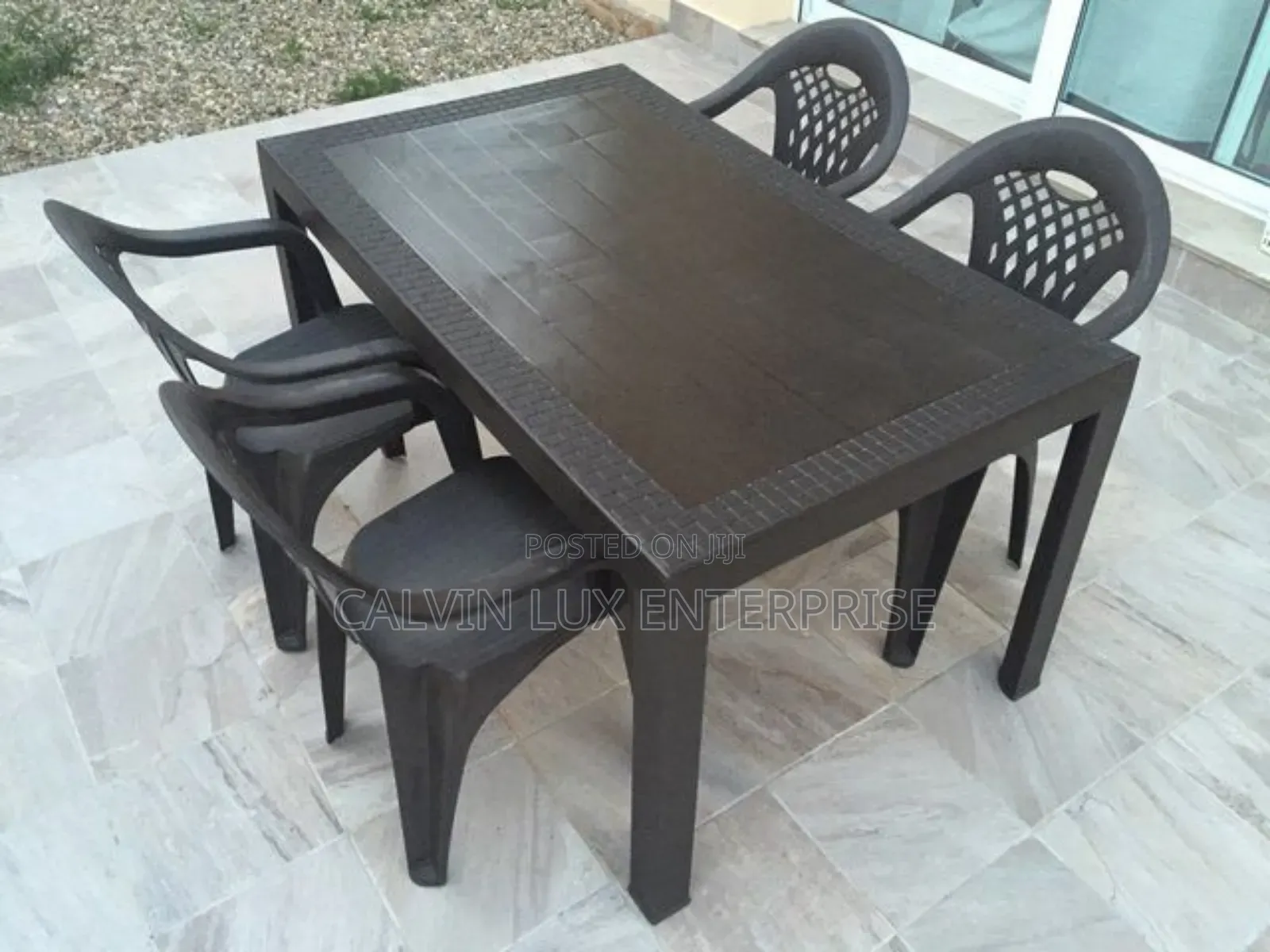 Table and 6 Chairs (Quality Plastic)