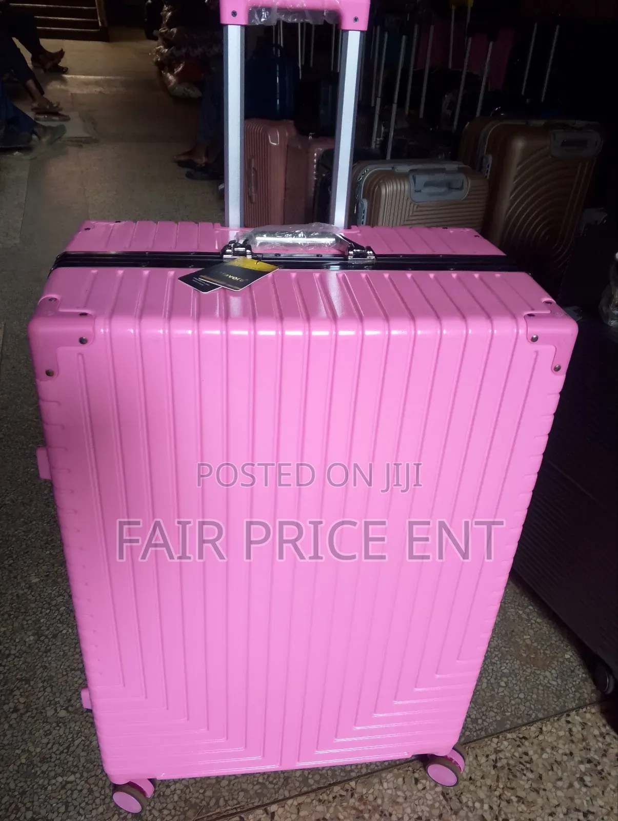 Noble Executive Plastic Aluminium Suitcases. Large. ( Pink)