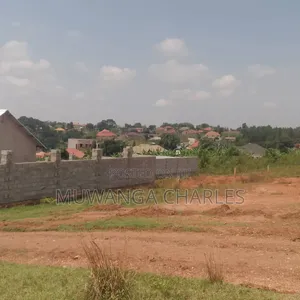 Plot on Quick Sale in Kitagobwa