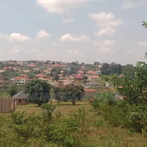 Plot on Quick Sale in Kitagobwa