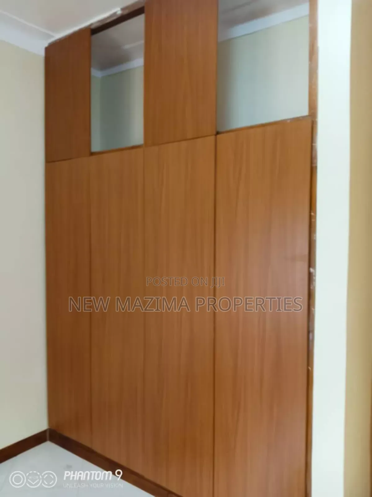 3bdrm Bungalow in Kitende Ntebe Rd, Central Division for sale