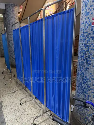 Four Panel Medical High Quality Ward Screens