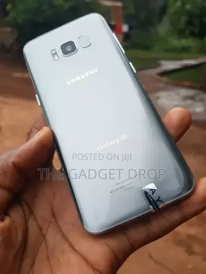 New Samsung Galaxy S8 64 GB Silver