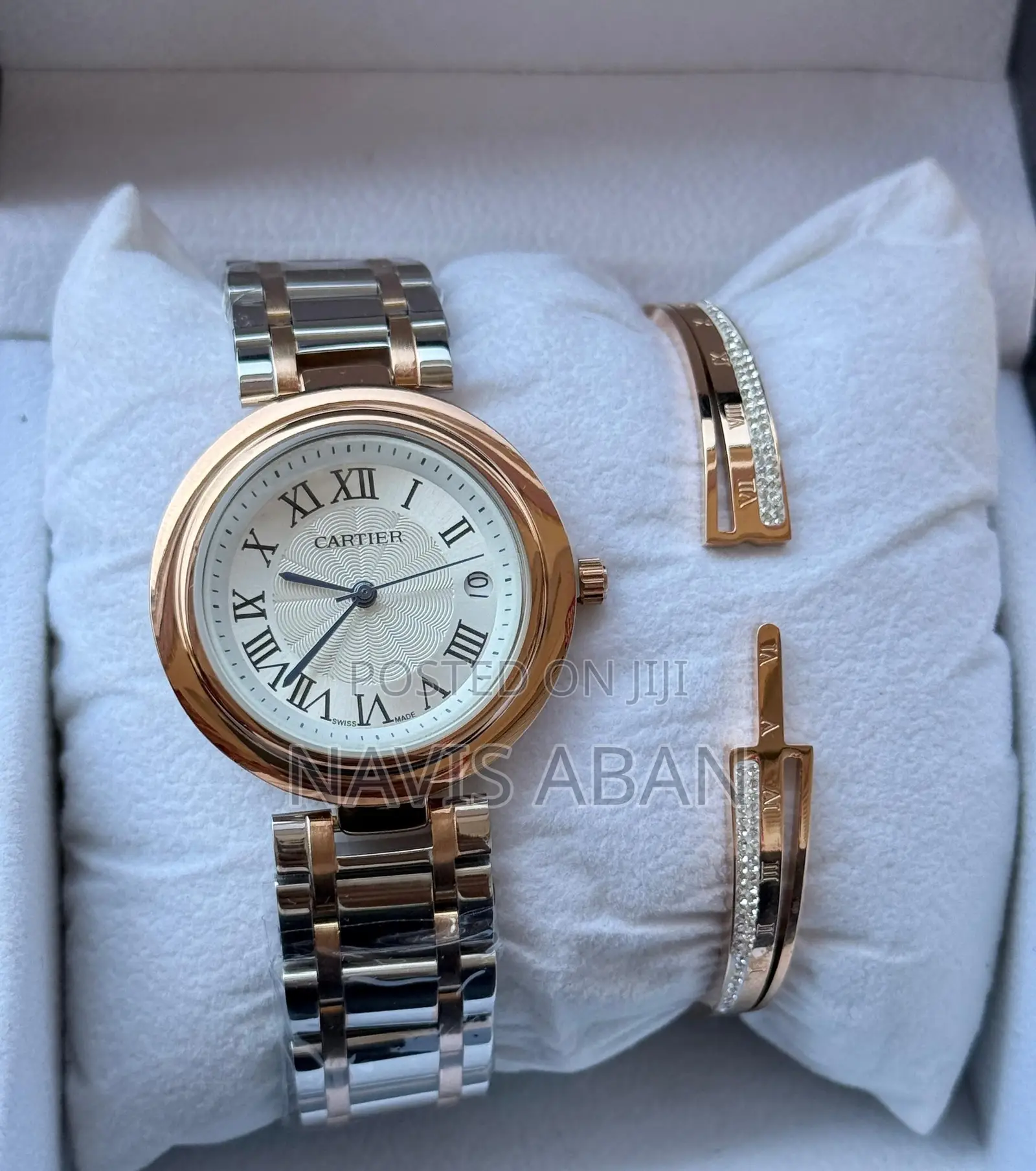 Cartier Genuine Watch Plus Free Bracelete