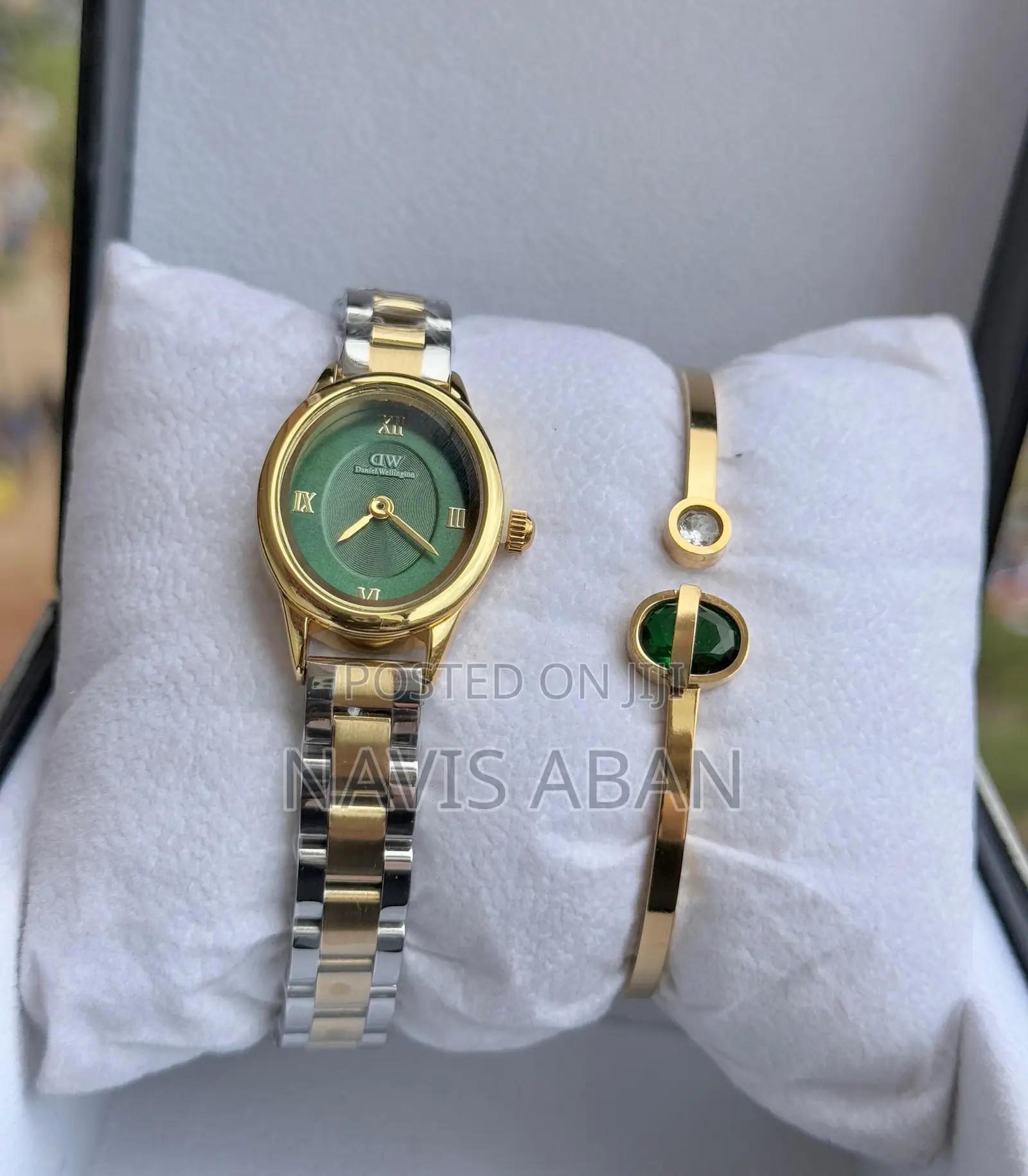 Daniel Wellington Genuine Watch Plus Bracelete