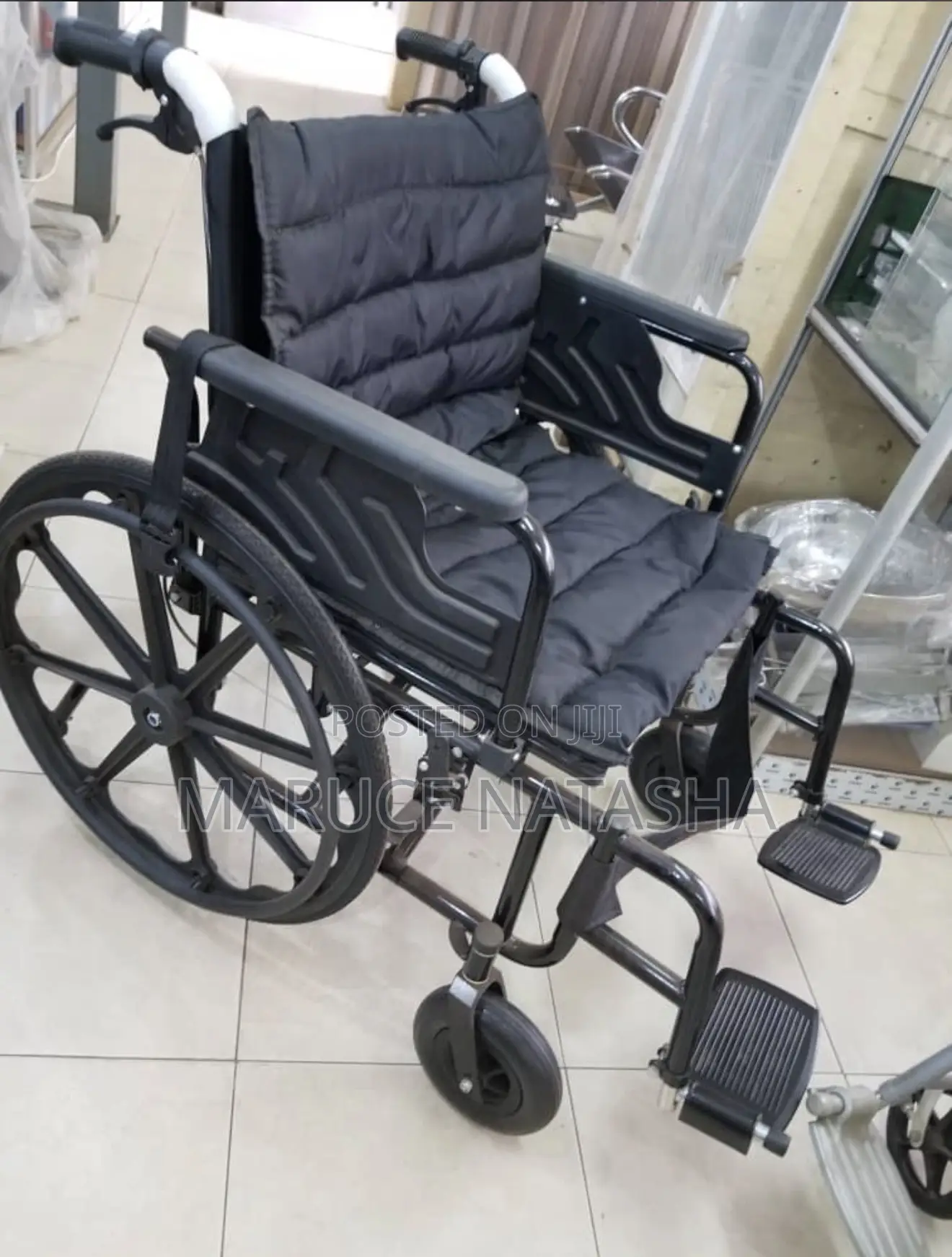 Extra Large Manual Comfortable Wheelchair