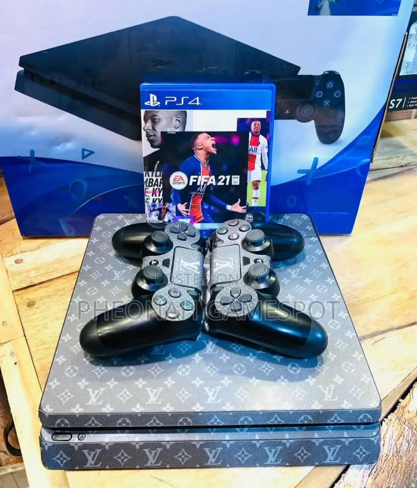 Playstation 4 Slim Ps4 Slim, 2 Controllers, Plus 10 Bonus Games