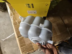 Coolant Expansion Tank Audi Q7